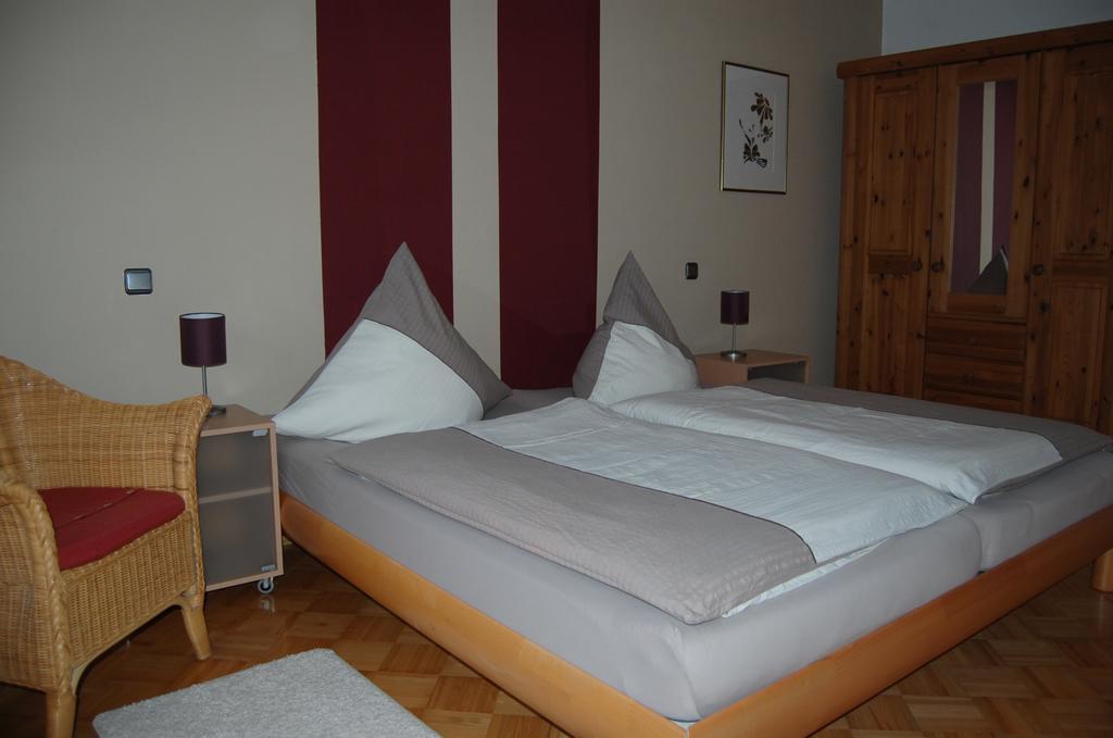 Ferienhaus Ginsterbluete Schleiden Kamer foto